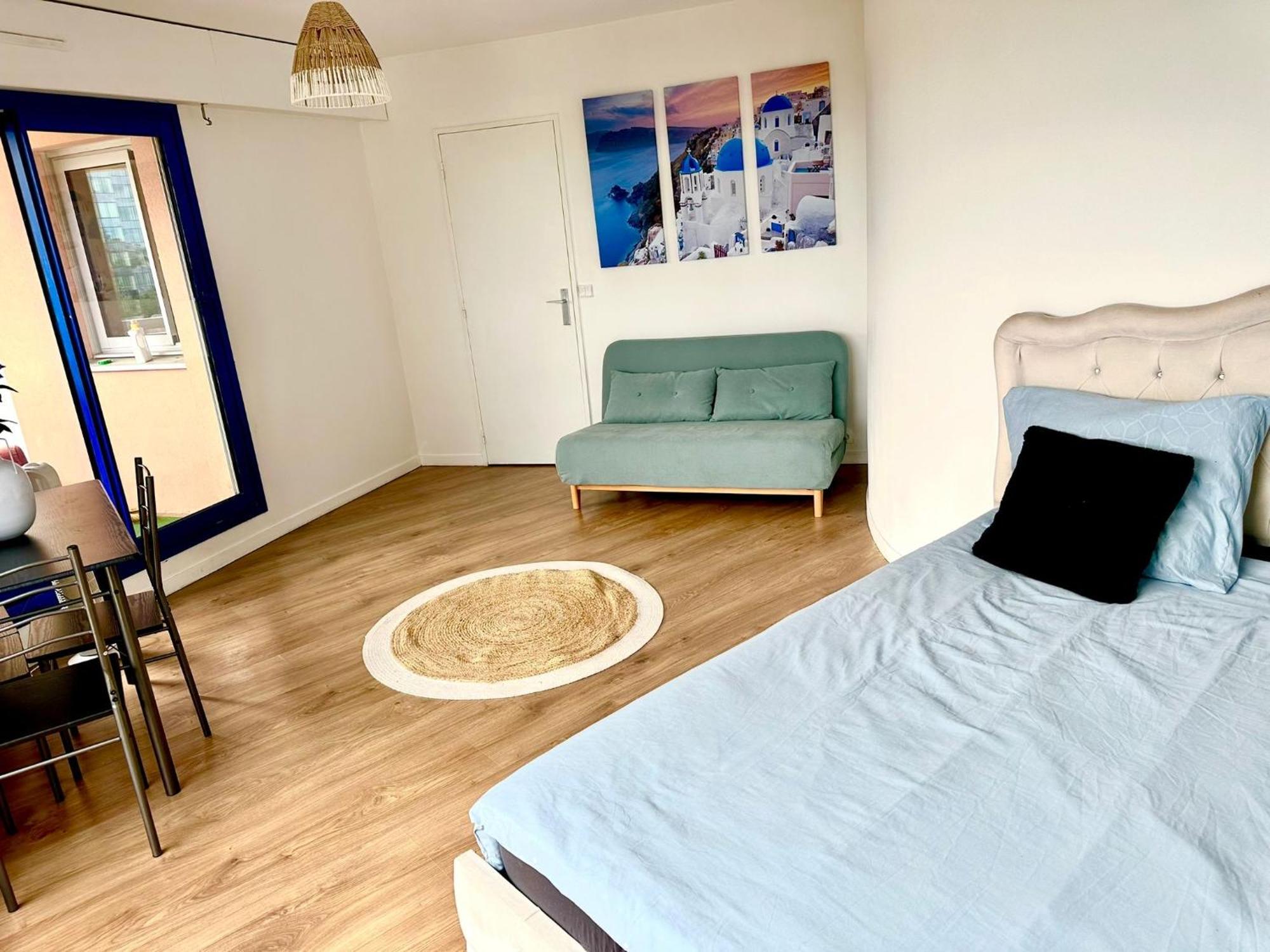 Paris La Defense - Santorin Apartment With Jacuzzi Courbevoie Exterior photo